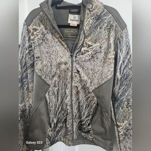 Magellan Womens Softshell Camo Jacket
